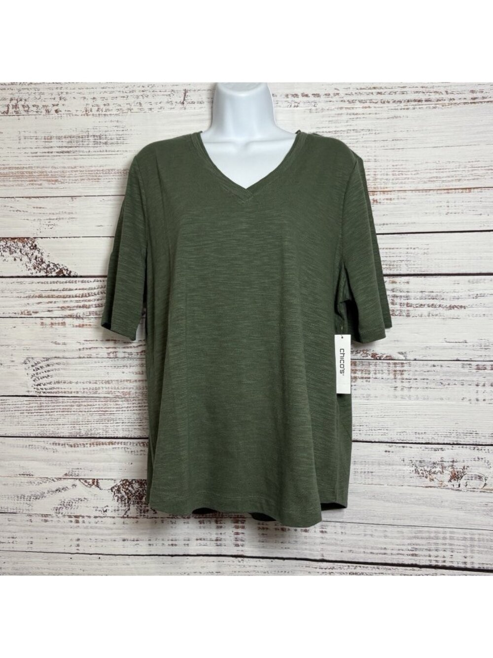 Chico's Green V Neck Short Sleeve Top